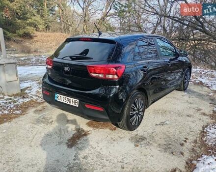 Черный Киа Рио, объемом двигателя 1.4 л и пробегом 63 тыс. км за 13150 $, фото 3 на Automoto.ua