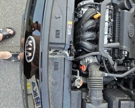 Чорний Кіа Ріо, об'ємом двигуна 1.4 л та пробігом 8 тис. км за 13999 $, фото 38 на Automoto.ua