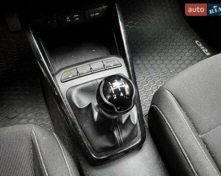 Черный Киа Рио, объемом двигателя 1.3 л и пробегом 99 тыс. км за 9820 $, фото 22 на Automoto.ua