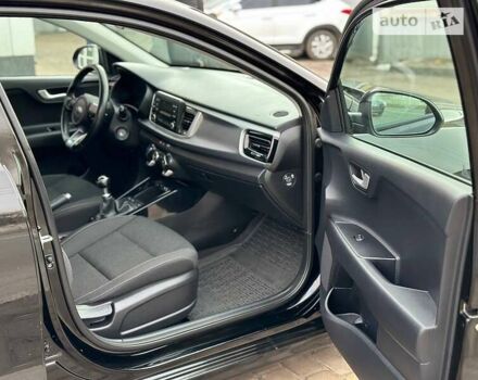 Черный Киа Рио, объемом двигателя 1.2 л и пробегом 79 тыс. км за 10100 $, фото 38 на Automoto.ua