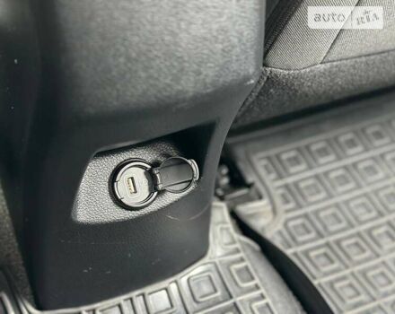 Черный Киа Рио, объемом двигателя 1.2 л и пробегом 79 тыс. км за 10100 $, фото 37 на Automoto.ua