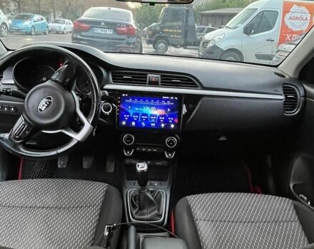 Черный Киа Рио, объемом двигателя 1.6 л и пробегом 96 тыс. км за 12500 $, фото 6 на Automoto.ua