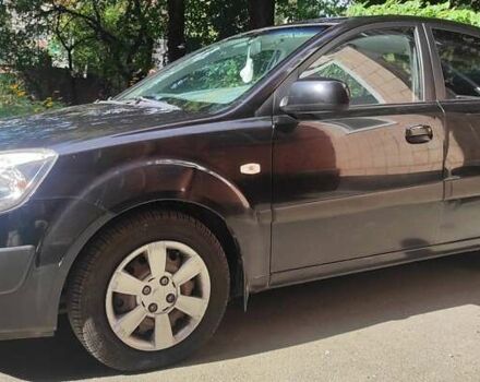 Чорний Кіа Ріо, об'ємом двигуна 1.4 л та пробігом 196 тис. км за 3600 $, фото 1 на Automoto.ua