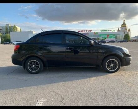 Черный Киа Рио, объемом двигателя 1.4 л и пробегом 210 тыс. км за 4400 $, фото 1 на Automoto.ua