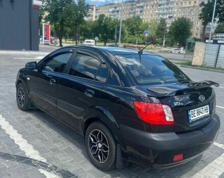Чорний Кіа Ріо, об'ємом двигуна 1.4 л та пробігом 213 тис. км за 5100 $, фото 3 на Automoto.ua
