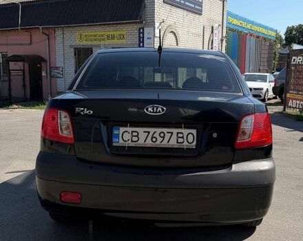 Черный Киа Рио, объемом двигателя 1.4 л и пробегом 235 тыс. км за 3200 $, фото 7 на Automoto.ua