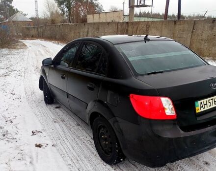 Черный Киа Рио, объемом двигателя 1.4 л и пробегом 760 тыс. км за 2500 $, фото 2 на Automoto.ua