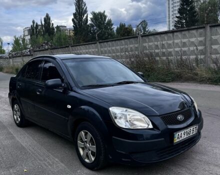 Чорний Кіа Ріо, об'ємом двигуна 1.4 л та пробігом 300 тис. км за 1998 $, фото 7 на Automoto.ua