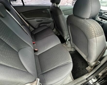 Черный Киа Рио, объемом двигателя 1.49 л и пробегом 152 тыс. км за 3500 $, фото 27 на Automoto.ua