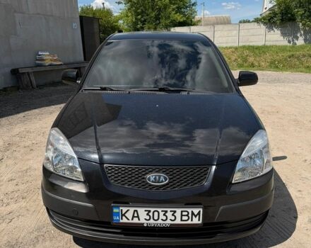 Черный Киа Рио, объемом двигателя 1.4 л и пробегом 135 тыс. км за 5500 $, фото 7 на Automoto.ua