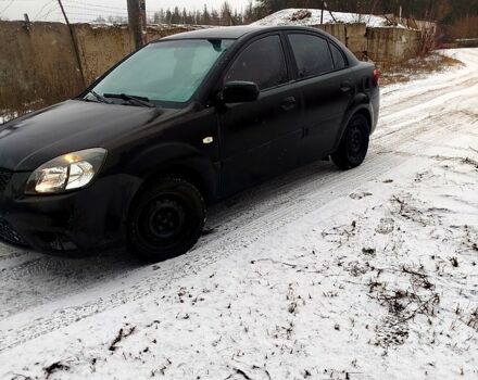 Черный Киа Рио, объемом двигателя 1.4 л и пробегом 760 тыс. км за 2500 $, фото 1 на Automoto.ua