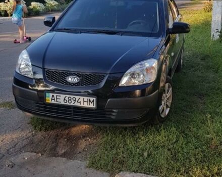 Черный Киа Рио, объемом двигателя 1.4 л и пробегом 104 тыс. км за 7000 $, фото 6 на Automoto.ua