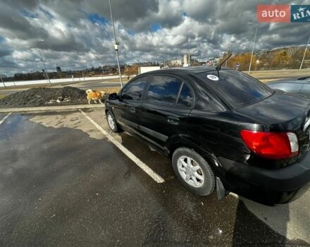 Черный Киа Рио, объемом двигателя 1.49 л и пробегом 152 тыс. км за 3500 $, фото 3 на Automoto.ua