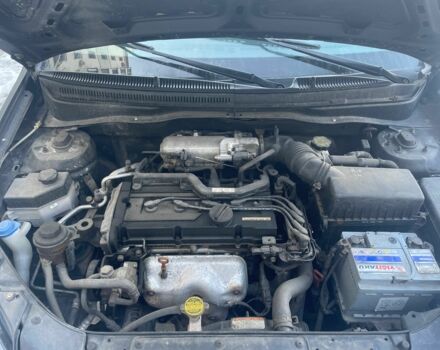 Черный Киа Рио, объемом двигателя 0 л и пробегом 205 тыс. км за 1400 $, фото 1 на Automoto.ua