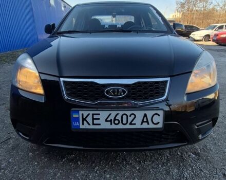 Черный Киа Рио, объемом двигателя 1.4 л и пробегом 220 тыс. км за 4400 $, фото 1 на Automoto.ua