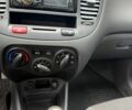 Черный Киа Рио, объемом двигателя 1.4 л и пробегом 155 тыс. км за 3900 $, фото 16 на Automoto.ua