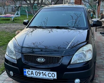Черный Киа Рио, объемом двигателя 1.5 л и пробегом 250 тыс. км за 5500 $, фото 9 на Automoto.ua