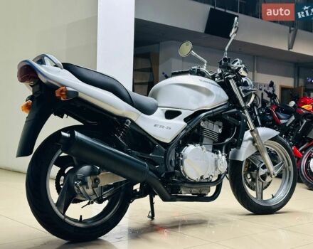 Чорний Кіа Ріо, об'ємом двигуна 1.5 л та пробігом 239 тис. км за 4538 $, фото 5 на Automoto.ua
