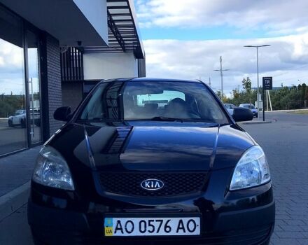 Чорний Кіа Ріо, об'ємом двигуна 1.4 л та пробігом 291 тис. км за 4200 $, фото 6 на Automoto.ua