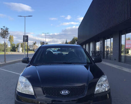 Черный Киа Рио, объемом двигателя 1.4 л и пробегом 291 тыс. км за 5500 $, фото 1 на Automoto.ua
