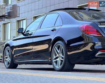 Черный Киа Рио, объемом двигателя 1.4 л и пробегом 155 тыс. км за 3900 $, фото 2 на Automoto.ua