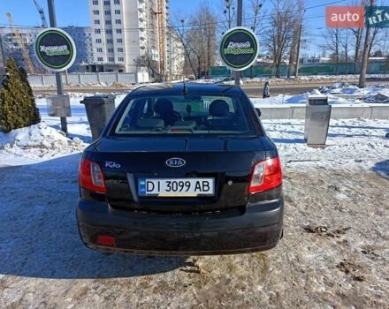 Черный Киа Рио, объемом двигателя 1.4 л и пробегом 259 тыс. км за 4500 $, фото 2 на Automoto.ua
