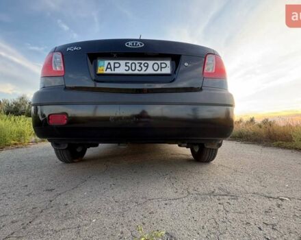 Чорний Кіа Ріо, об'ємом двигуна 1.4 л та пробігом 168 тис. км за 5500 $, фото 4 на Automoto.ua