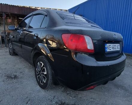 Черный Киа Рио, объемом двигателя 1.4 л и пробегом 220 тыс. км за 4400 $, фото 8 на Automoto.ua