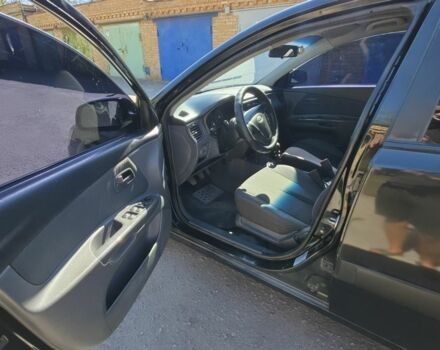 Черный Киа Рио, объемом двигателя 1.5 л и пробегом 239 тыс. км за 4498 $, фото 3 на Automoto.ua