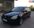 Черный Киа Рио, объемом двигателя 1.5 л и пробегом 360 тыс. км за 3900 $, фото 2 на Automoto.ua