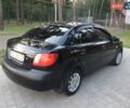 Киа Рио 2009 в Каменке-Бугской на Automoto.ua Черный Киа Рио, объемом двигателя 1.5 л и пробегом 360 тыс. км за 4300 $, фото 4 на Automoto.ua