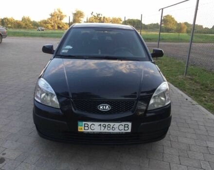 Чорний Кіа Ріо, об'ємом двигуна 1.6 л та пробігом 360 тис. км за 3900 $, фото 9 на Automoto.ua