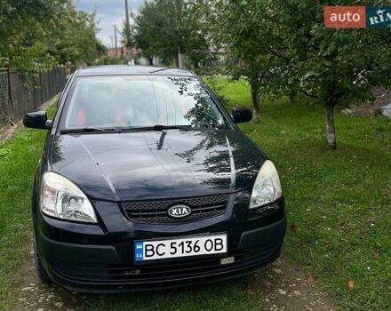 Черный Киа Рио, объемом двигателя 1.4 л и пробегом 210 тыс. км за 5500 $, фото 13 на Automoto.ua