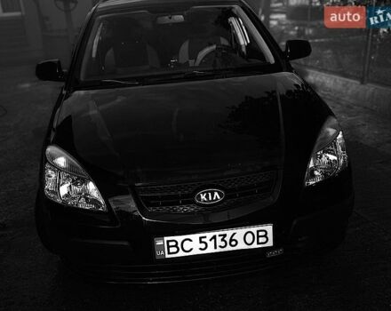 Черный Киа Рио, объемом двигателя 1.4 л и пробегом 210 тыс. км за 5500 $, фото 15 на Automoto.ua