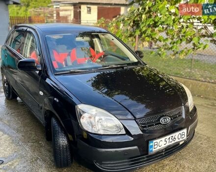 Черный Киа Рио, объемом двигателя 1.4 л и пробегом 210 тыс. км за 5500 $, фото 19 на Automoto.ua