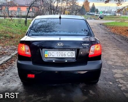Черный Киа Рио, объемом двигателя 1.5 л и пробегом 295 тыс. км за 4750 $, фото 2 на Automoto.ua