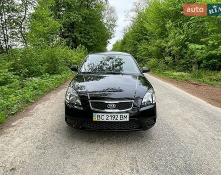 Черный Киа Рио, объемом двигателя 1.4 л и пробегом 91 тыс. км за 4800 $, фото 19 на Automoto.ua