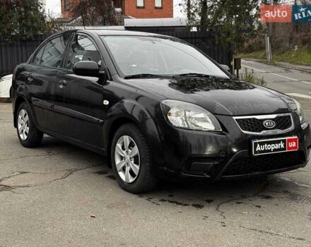 Черный Киа Рио, объемом двигателя 1.4 л и пробегом 151 тыс. км за 6490 $, фото 7 на Automoto.ua