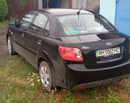 Чорний Кіа Ріо, об'ємом двигуна 1.4 л та пробігом 32 тис. км за 6800 $, фото 2 на Automoto.ua