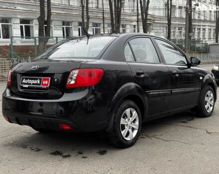 Чорний Кіа Ріо, об'ємом двигуна 1.4 л та пробігом 151 тис. км за 6490 $, фото 11 на Automoto.ua