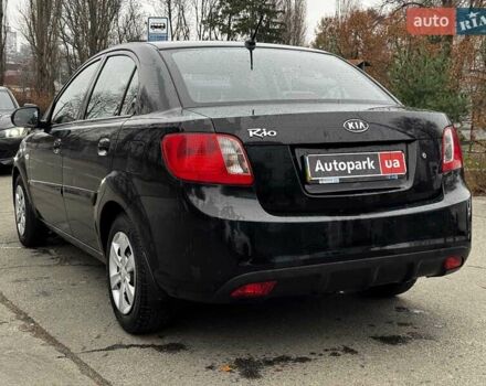 Черный Киа Рио, объемом двигателя 1.4 л и пробегом 151 тыс. км за 6490 $, фото 15 на Automoto.ua