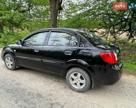 Черный Киа Рио, объемом двигателя 1.4 л и пробегом 91 тыс. км за 4800 $, фото 8 на Automoto.ua