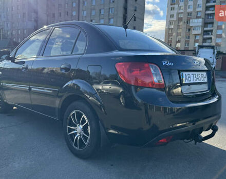Чорний Кіа Ріо, об'ємом двигуна 1.5 л та пробігом 154 тис. км за 6900 $, фото 19 на Automoto.ua
