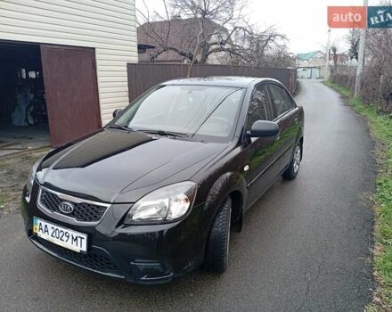 Черный Киа Рио, объемом двигателя 1.4 л и пробегом 186 тыс. км за 4800 $, фото 1 на Automoto.ua