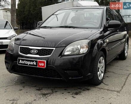Черный Киа Рио, объемом двигателя 1.4 л и пробегом 151 тыс. км за 6490 $, фото 2 на Automoto.ua