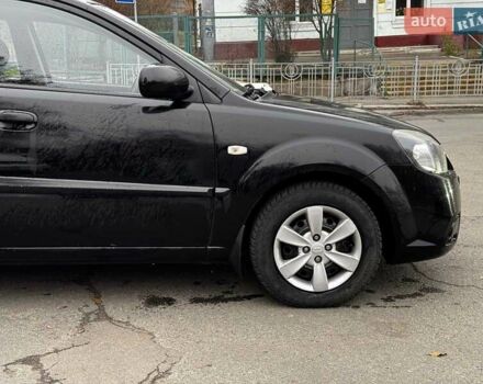 Черный Киа Рио, объемом двигателя 1.4 л и пробегом 151 тыс. км за 6490 $, фото 8 на Automoto.ua