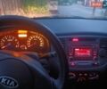 Чорний Кіа Ріо, об'ємом двигуна 1.4 л та пробігом 210 тис. км за 4700 $, фото 2 на Automoto.ua