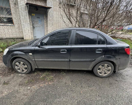 Чорний Кіа Ріо, об'ємом двигуна 1.5 л та пробігом 116 тис. км за 4000 $, фото 1 на Automoto.ua