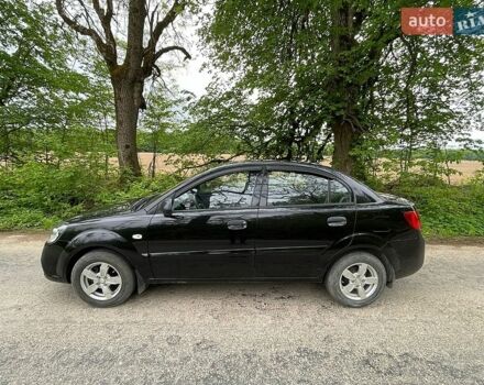 Черный Киа Рио, объемом двигателя 1.4 л и пробегом 91 тыс. км за 4800 $, фото 3 на Automoto.ua