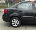 Черный Киа Рио, объемом двигателя 1.4 л и пробегом 151 тыс. км за 6490 $, фото 10 на Automoto.ua